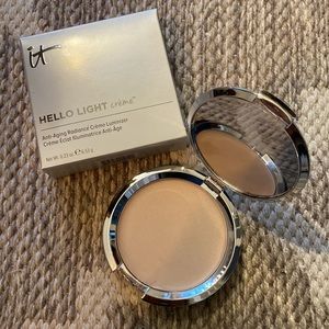 Hello Light Crème™ Anti-Aging Radiance Crème Luminizer